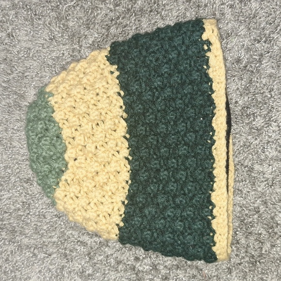 Solaris wool blend crochet beanie - lined - green/gold - Picture 5 of 7